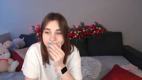 laneygrey @ myfreecams on 20231222