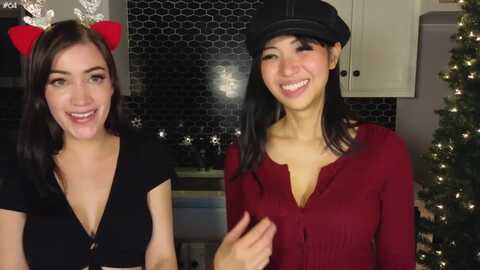 lunahayes @ myfreecams on 20231222