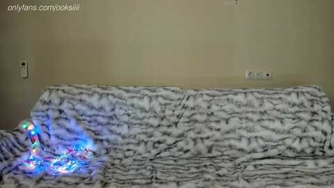 oksanafedorov @ myfreecams on 20231222