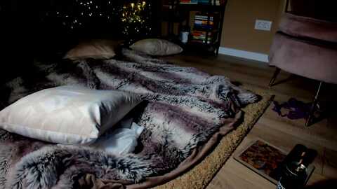 serendypity @ myfreecams on 20231222