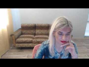 sexybeatriice @ myfreecams on 20231222