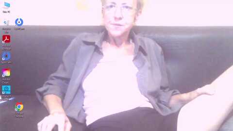 sexygeny @ myfreecams on 20231222