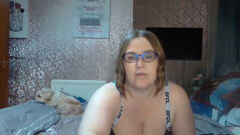 yummymummy39 @ myfreecams on 20231222