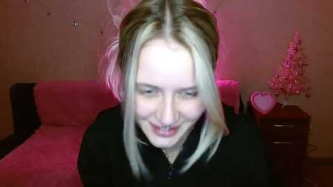 alleiko @ myfreecams on 20231223