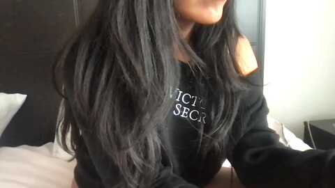 baby_vi @ myfreecams on 20231223