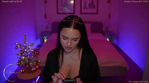 cinnabellee @ myfreecams on 20231223