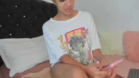 ebonygolds @ myfreecams on 20231223