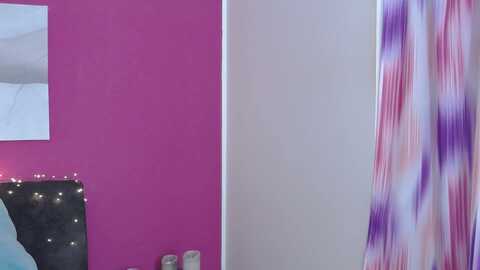 erinon @ myfreecams on 20231223