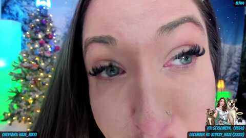 nikki_haze @ myfreecams on 20231223