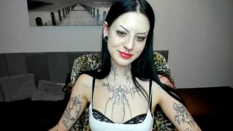 sapphhhire @ myfreecams on 20231223