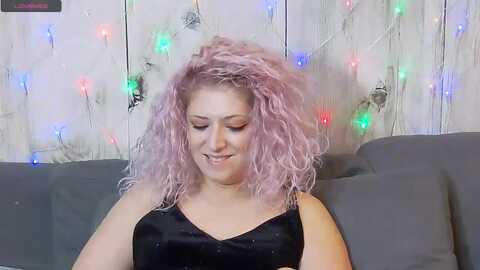sassykate @ myfreecams on 20231223
