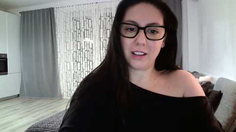 silkywoman @ myfreecams on 20231223