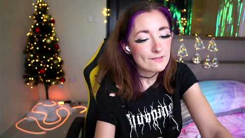 cissy_glitter @ myfreecams on 20231224