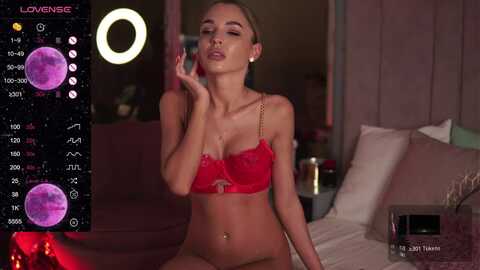 esmeainsley @ myfreecams on 20231224