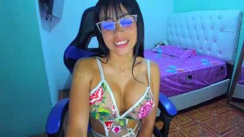 lore_dool @ myfreecams on 20231224