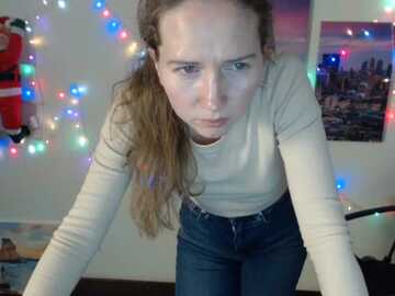 marlinka @ myfreecams on 20231224