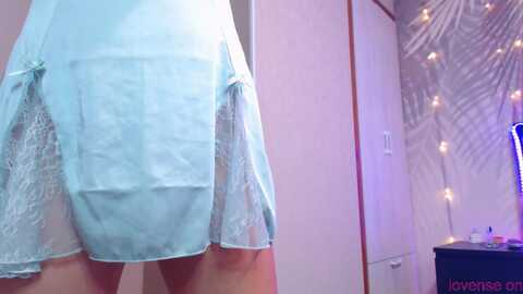 mirakyong @ myfreecams on 20231224