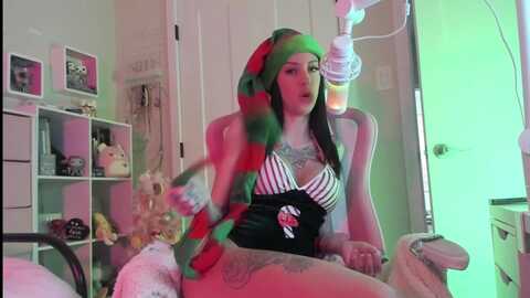 modeljenlynn @ myfreecams on 20231224