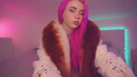 sarah_pink @ myfreecams on 20231224