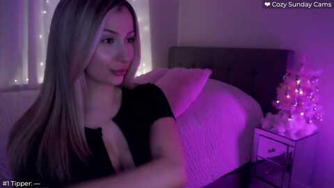 sofiabunny_xx @ myfreecams on 20231224