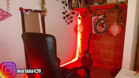 canelaa_ @ myfreecams on 20231225
