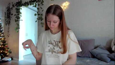 cutegirlalice @ myfreecams on 20231225