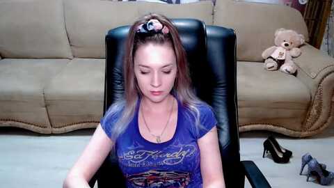 lovelymalina @ myfreecams on 20231225