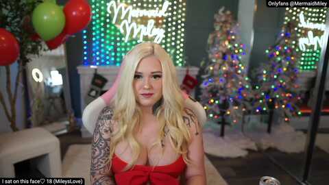 mermaidmiley @ myfreecams on 20231225