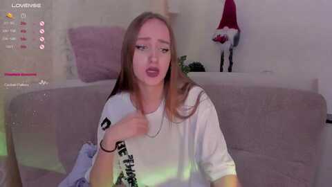 selenamir @ myfreecams on 20231225