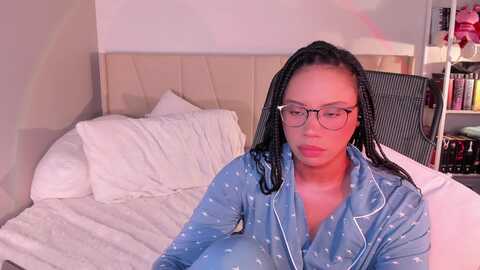 shiisundai @ myfreecams on 20231225