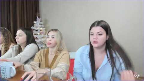 stefaninell @ myfreecams on 20231225