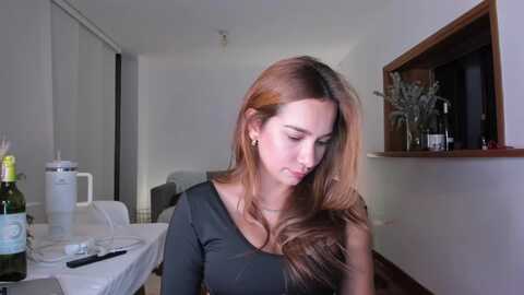 taniaangel @ myfreecams on 20231225