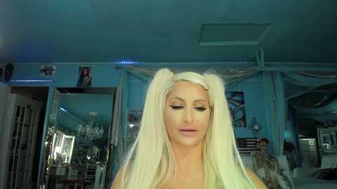 adriana_fox