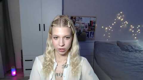 aidra__foxxx @ myfreecams on 20231226