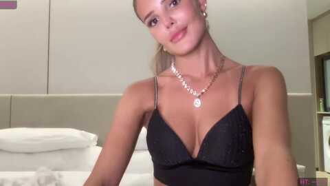 babebusiness @ myfreecams on 20231226