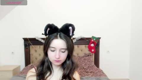 kirasupreme @ myfreecams on 20231226