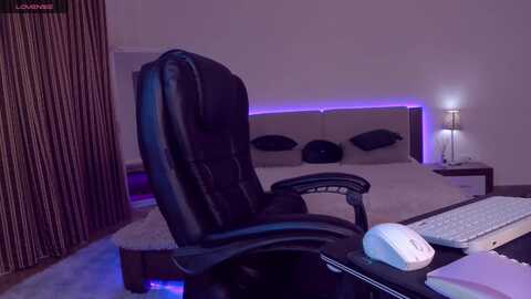 lorettelorena @ myfreecams on 20231226