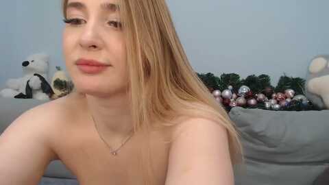 sabrinaviolet @ myfreecams on 20231226