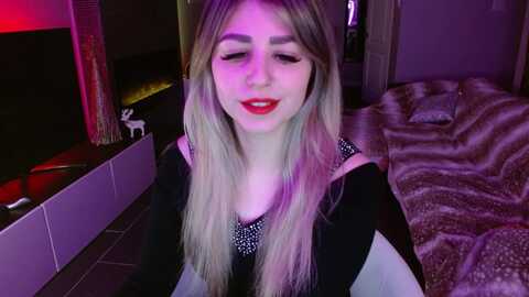 serafina @ myfreecams on 20231226