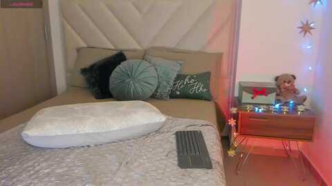 sexyalisom @ myfreecams on 20231226