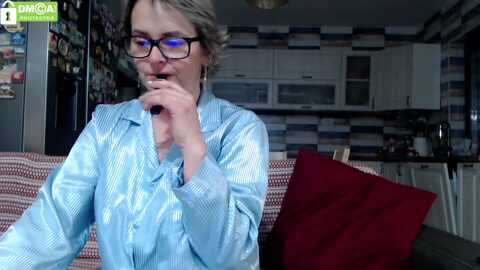 silverjewel @ myfreecams on 20231226