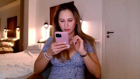 ana_rose @ myfreecams on 20231227