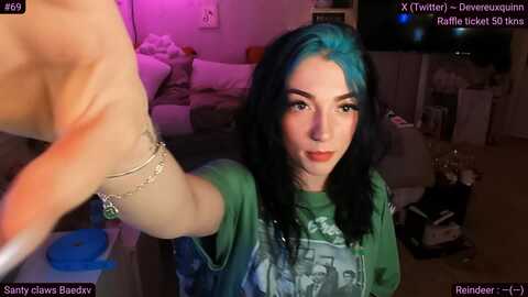 devereuxquinn @ myfreecams on 20231227