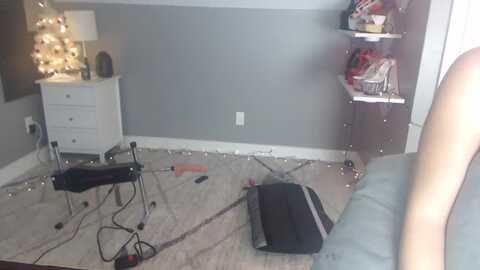 kenzisnow @ myfreecams on 20231227