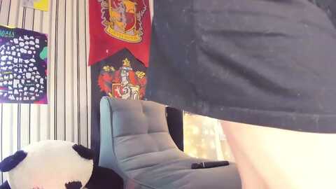 naughtykitten @ myfreecams on 20231227