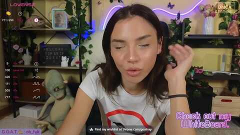 tamararay @ myfreecams on 20231227