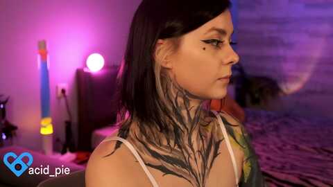 acidpie @ myfreecams on 20231228