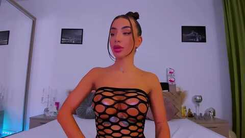 akira10 @ myfreecams on 20231228