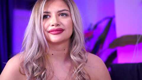 amber_xs @ myfreecams on 20231228