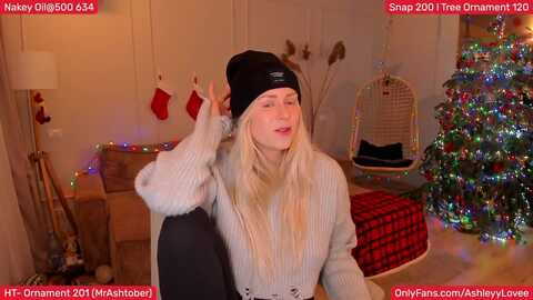 ashleylove @ myfreecams on 20231228